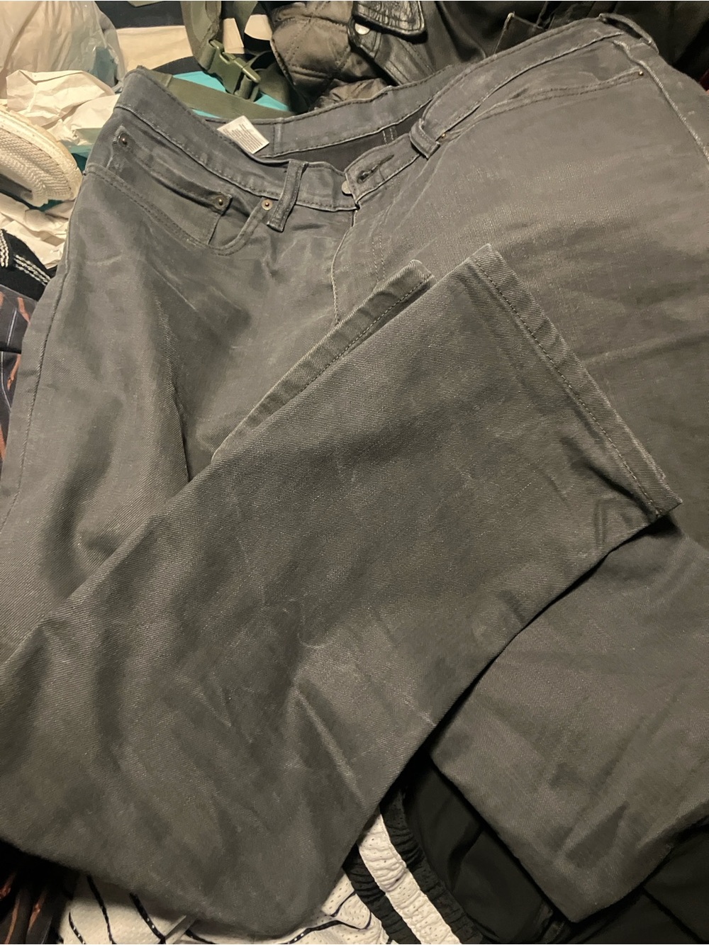 Levi's Men's Dark Gray Straight Jeans